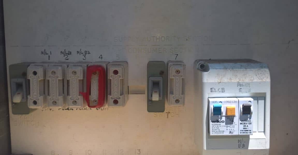 old style fuse box